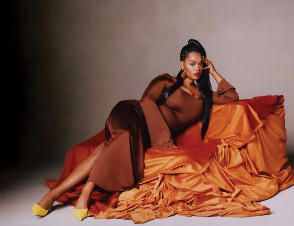 Gorgeous Precious Lee Curvy Women
