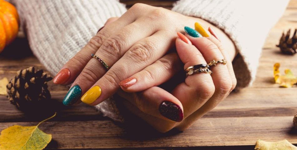 19 Fall Nail Colors To Warm Up Your Style