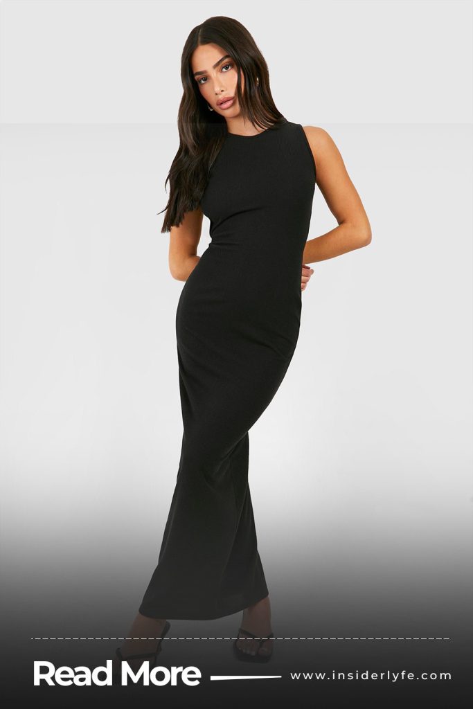 Backless maxi dress