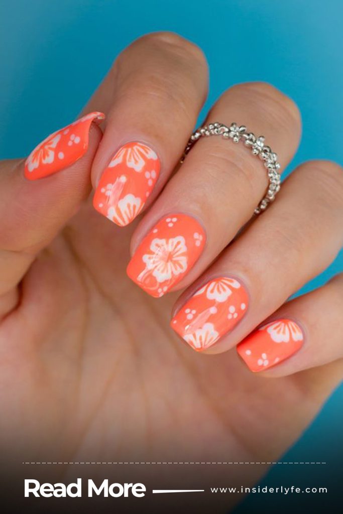 Tropical summer gradient nails