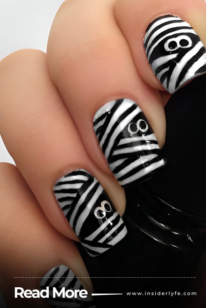 Mummy Wrap Stripes