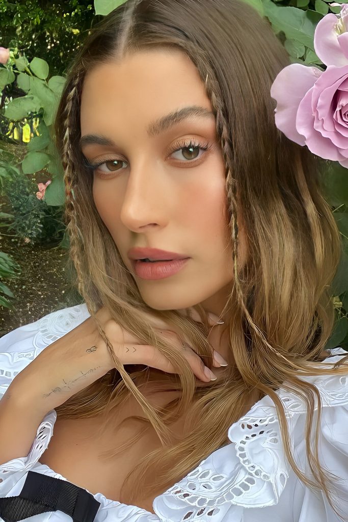 Hailey Bieber