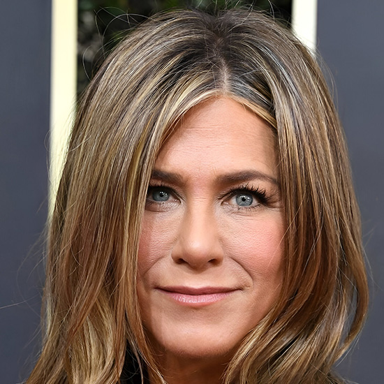Jennifer Aniston's minimalist jewelry