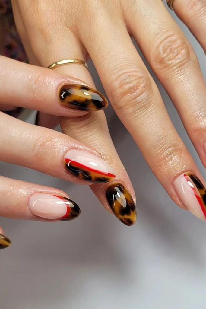 Tortoiseshell Accent Nails