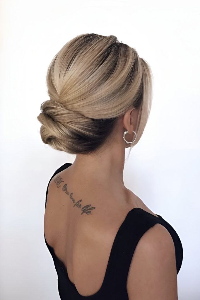 Classic Low Bun