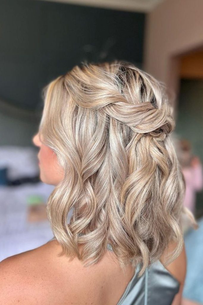 Half Up Half Down with Curls