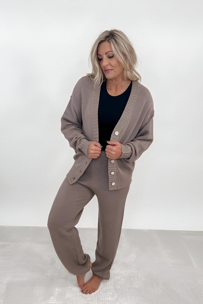Oversized Cardigan with Pajama Set