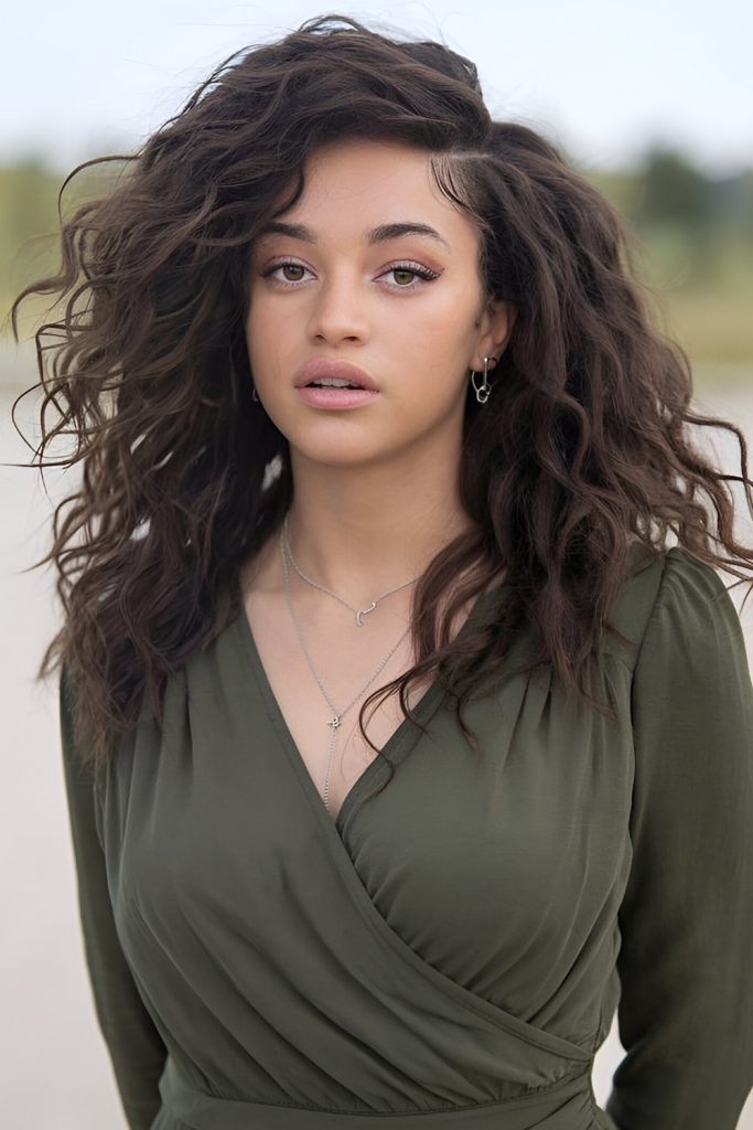 Voluminous Curls