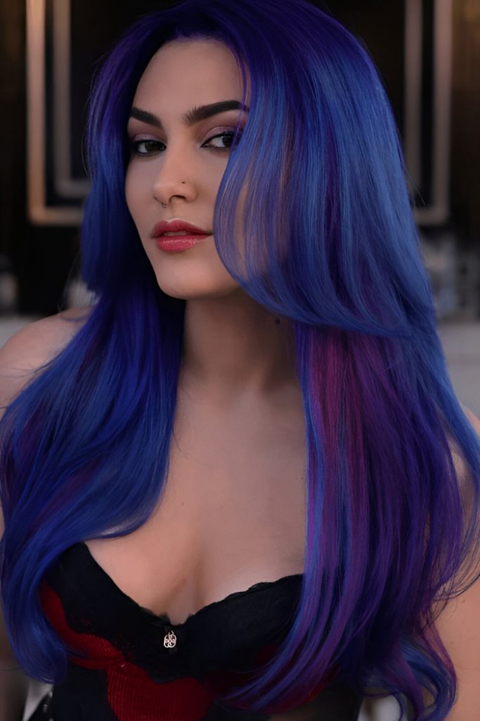 Deep Purple to Electric Blue Color Melt