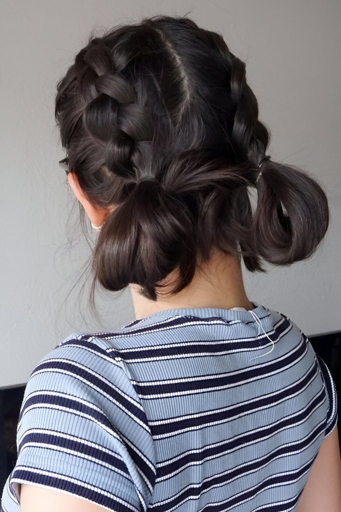 Low Twisted Bun