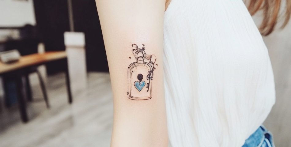 15 Small and Subtle Valentine's Tattoos for Women
