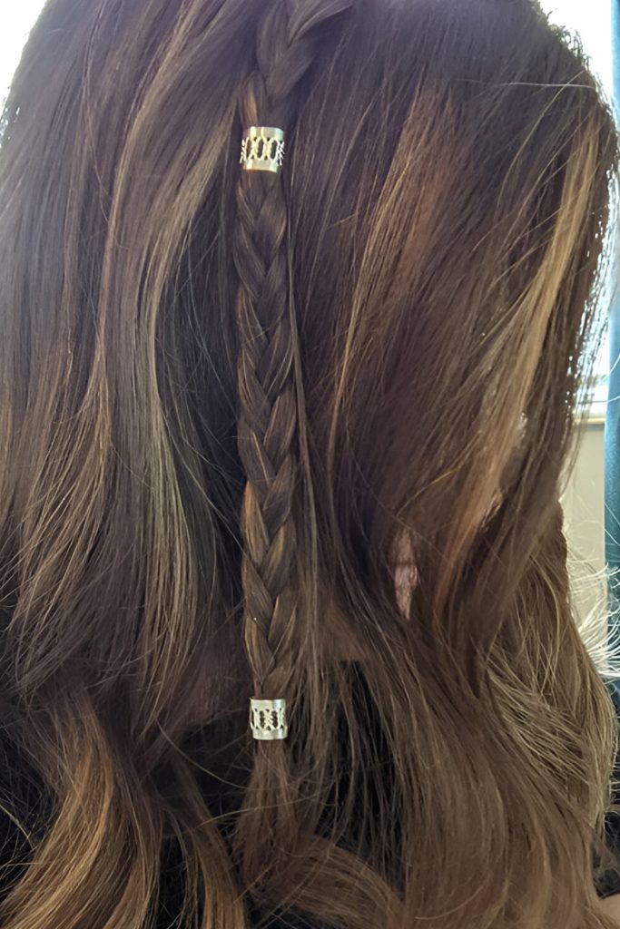 Loose Curls with Metal Hair Rings