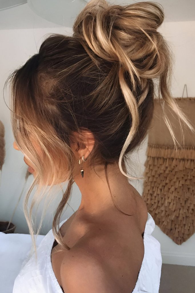 Messy Bun