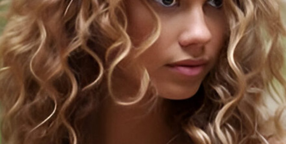 Pinned Back Curls