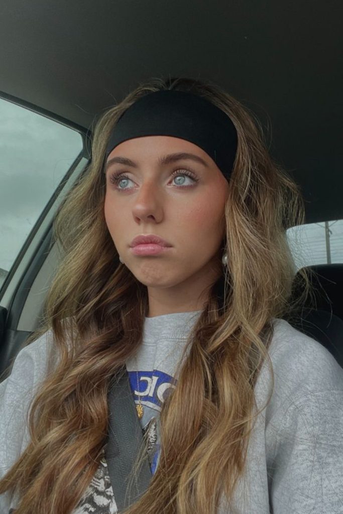 The Headband Tuck