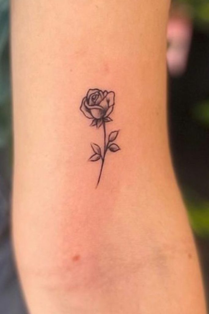 Tiny Rose or Floral Heart