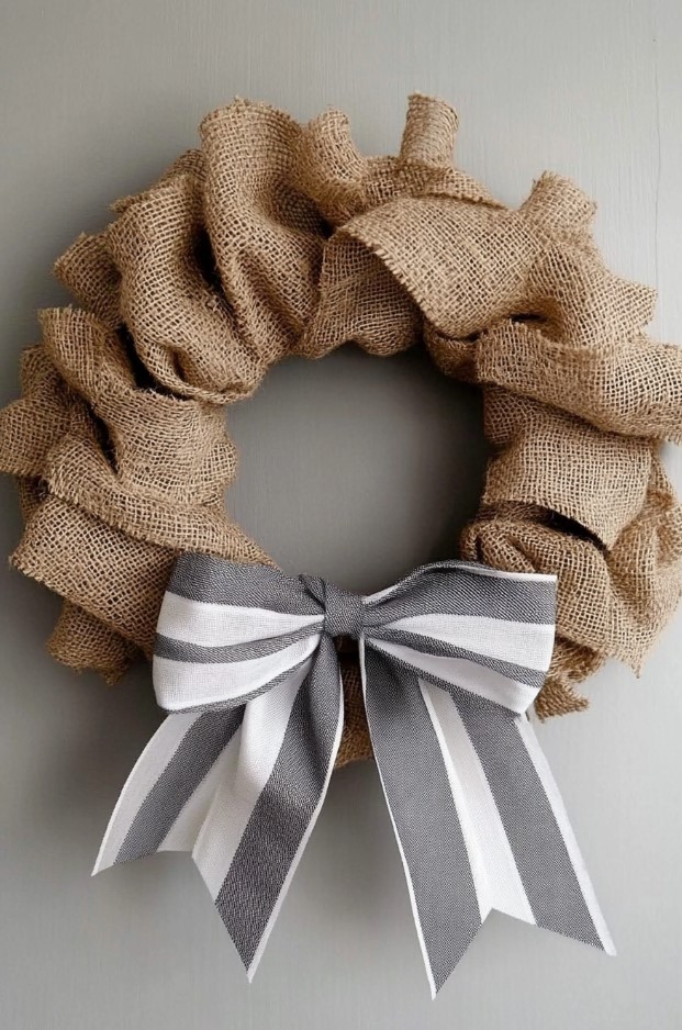 20+ Easy & Elegant Spring Wreaths for Every Home