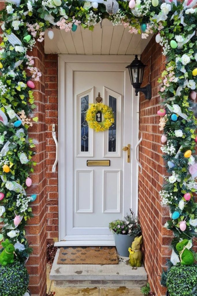 A Festive Way to Frame Your Space