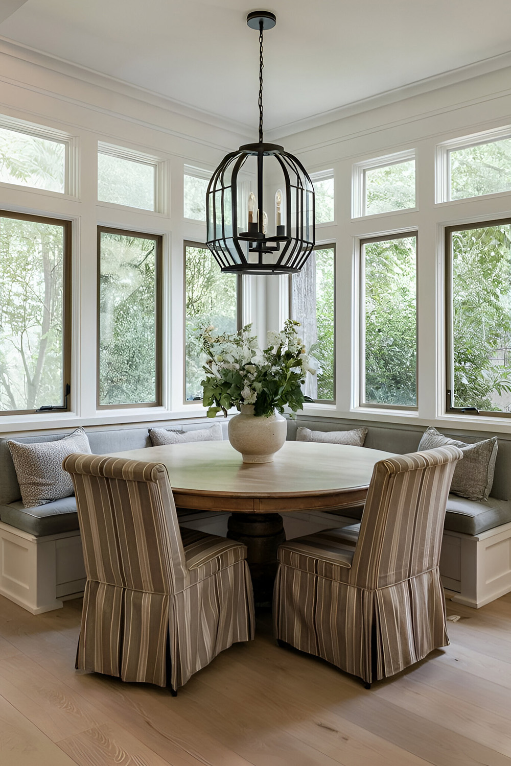 2025 Dining Room Trends: 20 Stylish Ideas for a Fresh Look - Insiderlyfe