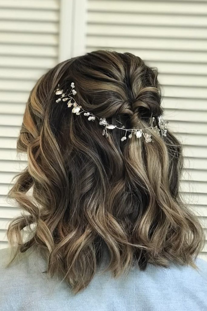 Half Updo with Cathedral Veil and Loose Curls