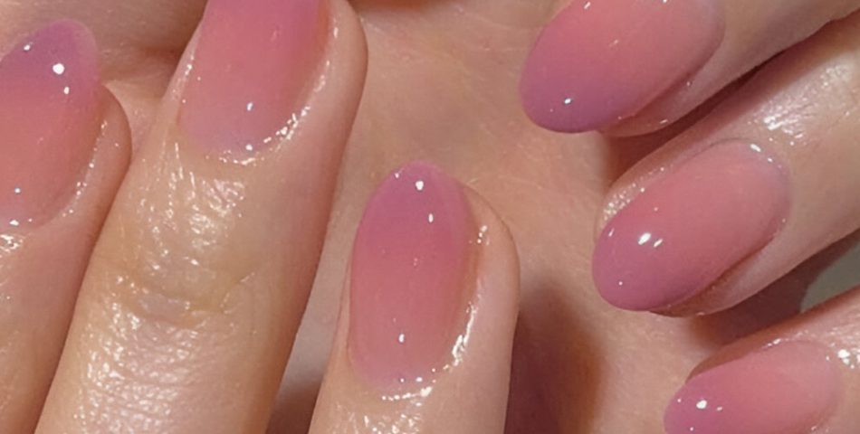 Jelly Nails – Clear & Playful for Spring