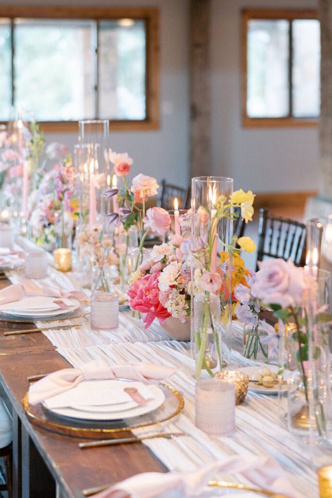 Place Pastel Colored Table Runners on Side Tables
