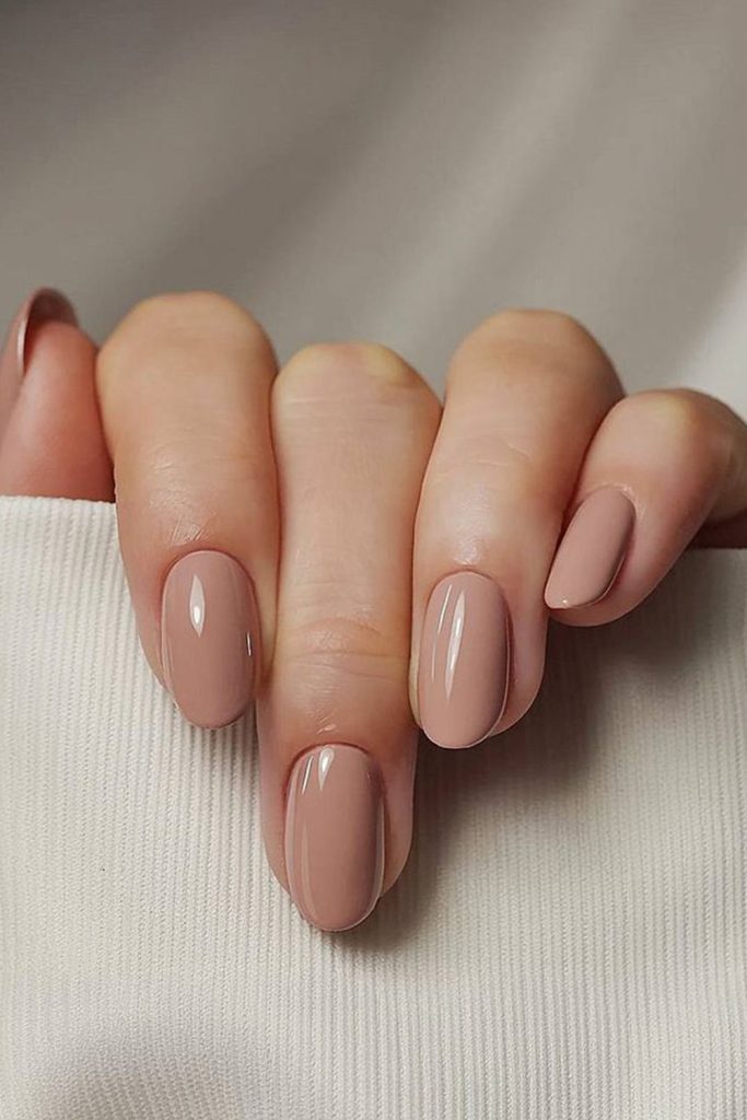 Soft Beige Classic Sophistication for Minimalist Enthusiasts