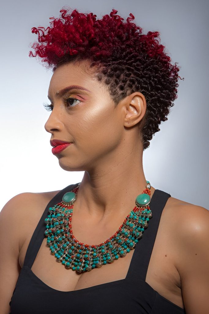 Tapered Afro with Color – A Vibrant & Personalized Touch