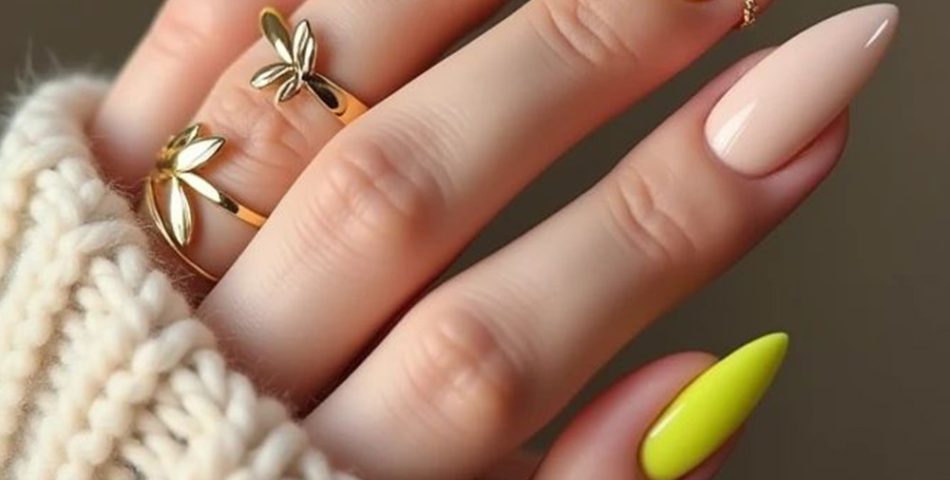 Electric Yellow Highlighter Pop