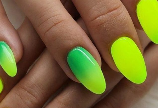 Green to Yellow Neon Glow