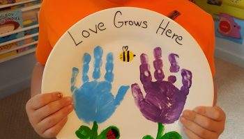 Paper Plate Flowers Full of Love