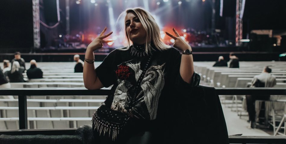 15+ Rock Concert Outfits That Work for Any Age, Any Era