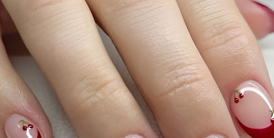 Cherry Red French Tips You'll Obsess Over