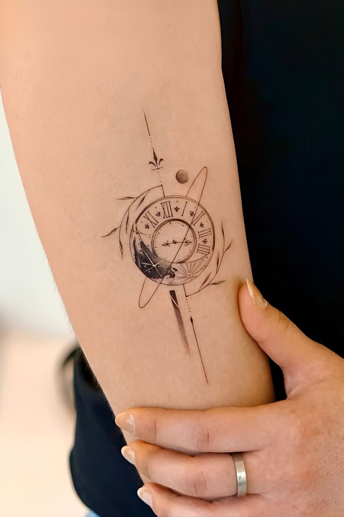 Enigmatic Beauty of a Clock Without Hands