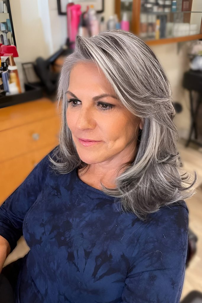 Light Layers That Lift and Flatter