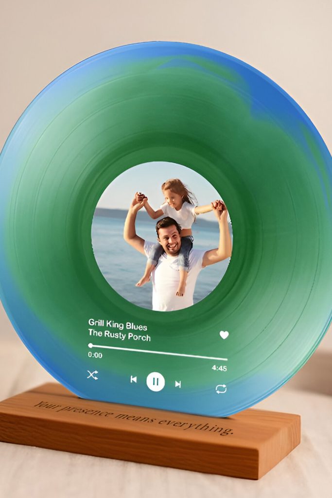 Tune In Create a Dad's Day Playlist
