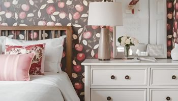 Allow Floral Wallpaper to Narrate an Eternally Romantic