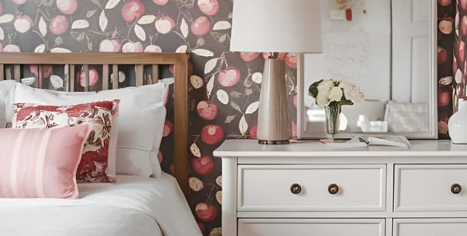 Allow Floral Wallpaper to Narrate an Eternally Romantic