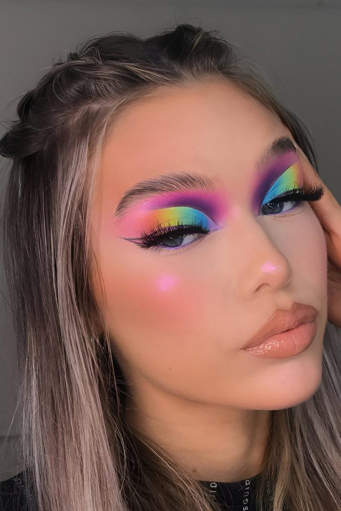 Bright and Fun Lines for Festival Energy