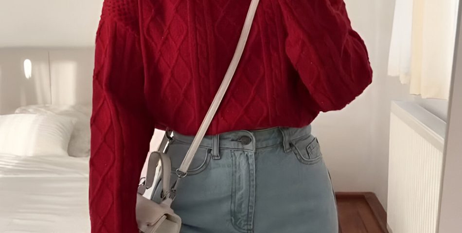 Knit Cherry Red Sweater and High Waisted Jeans
