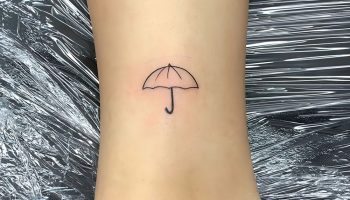 Minimalist Beach Umbrella Ink