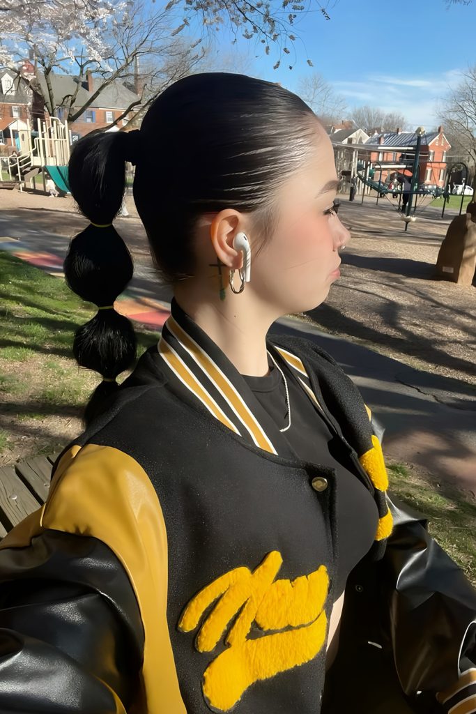 The Bubble Ponytail Bouncy Trail Chic