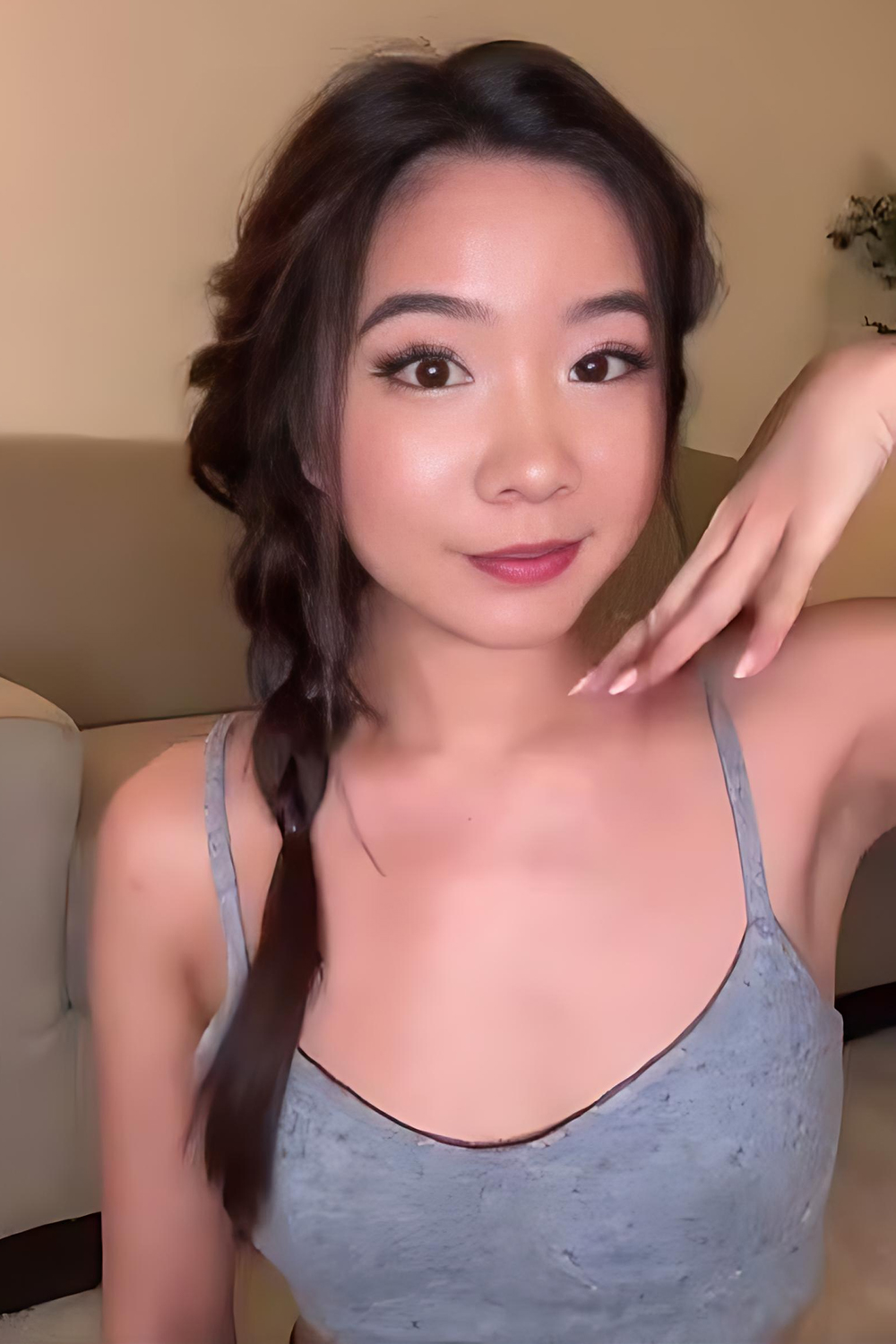 The Lazy Girl Side Braid That Never Goes Out of Style