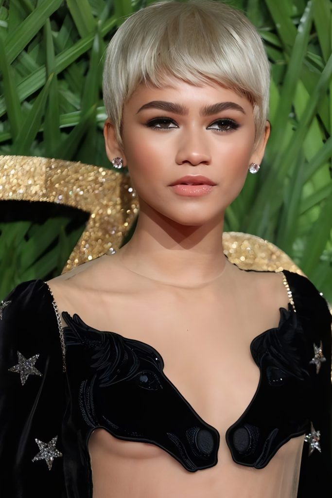 Zendaya's Futuristic Pixie