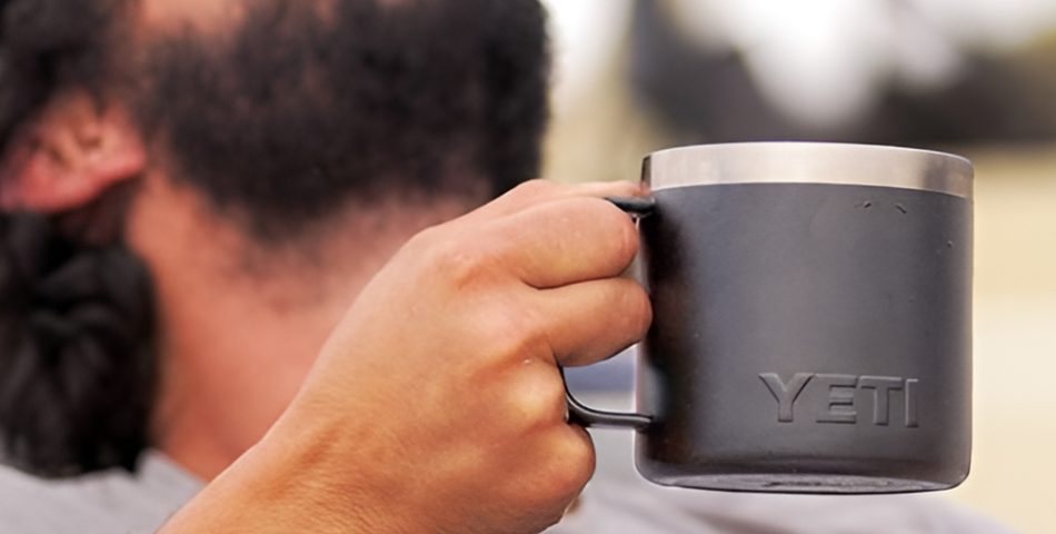 A Long Lasting Travel Coffee Mug for Your Favorite Drinks