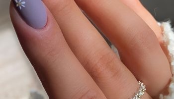 A Subtle Pop of Color That's Effortless