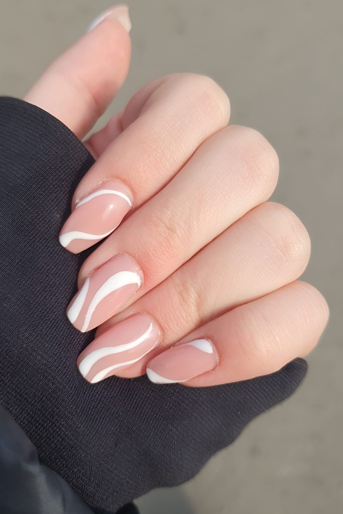 Beige Nails with Woven Blanket Stripes