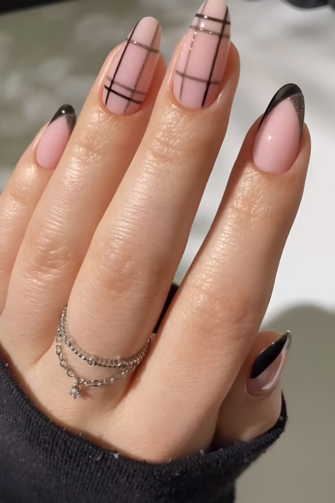 Buffalo Check Pattern on Neutral Nails
