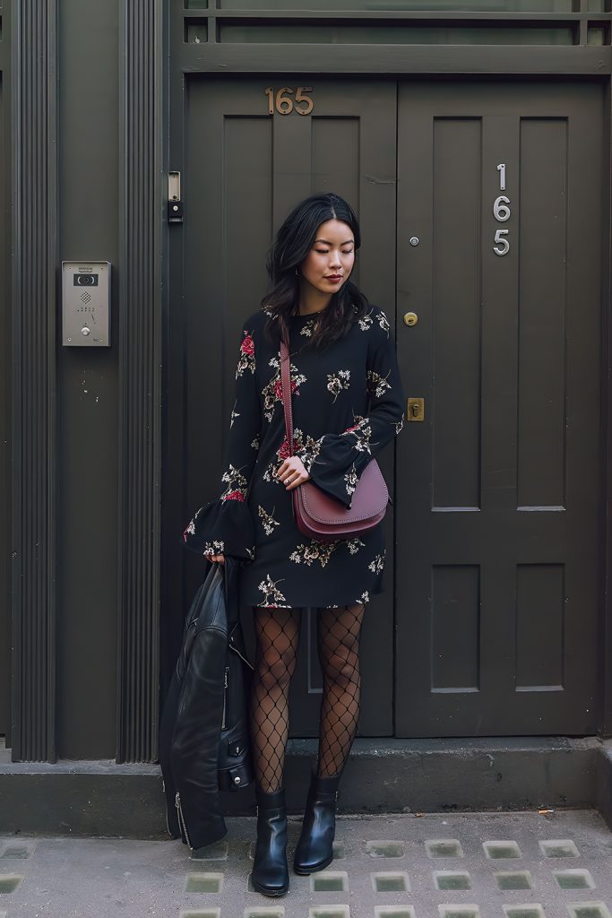 Dark Florals and Gothic Romance for Autumn Days