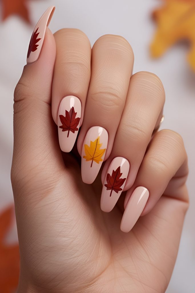 Leaf Inspired Nail Designs to Welcome the Season